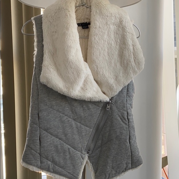 Armani exchange warm vest - Picture 5 of 8